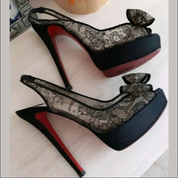 Christian Louboutin US shoe size. 8.5/9 - Picture 2 of 7